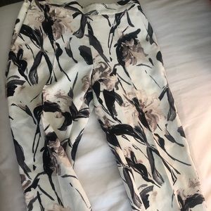 Floral ankle length pants